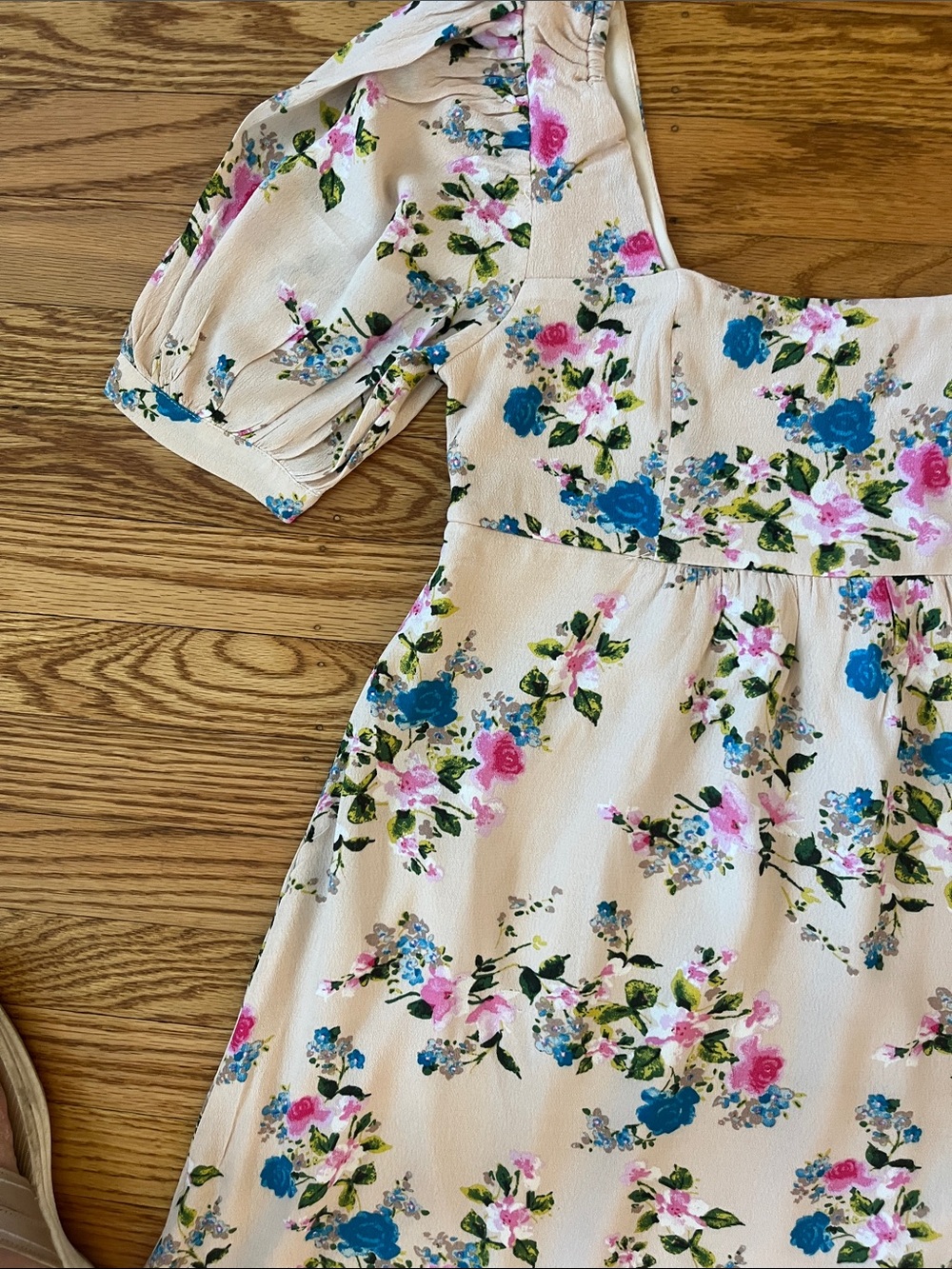 VYLETTE Floral Puff Sleeve Dress XS Cream Pink Blue Smocked Back Cottagecore - Picture 4 of 5